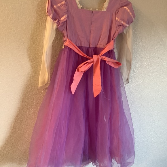 Tangled custom - Picture 5 of 8